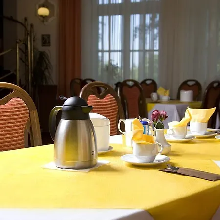 Saint Antonius Szálloda 3*